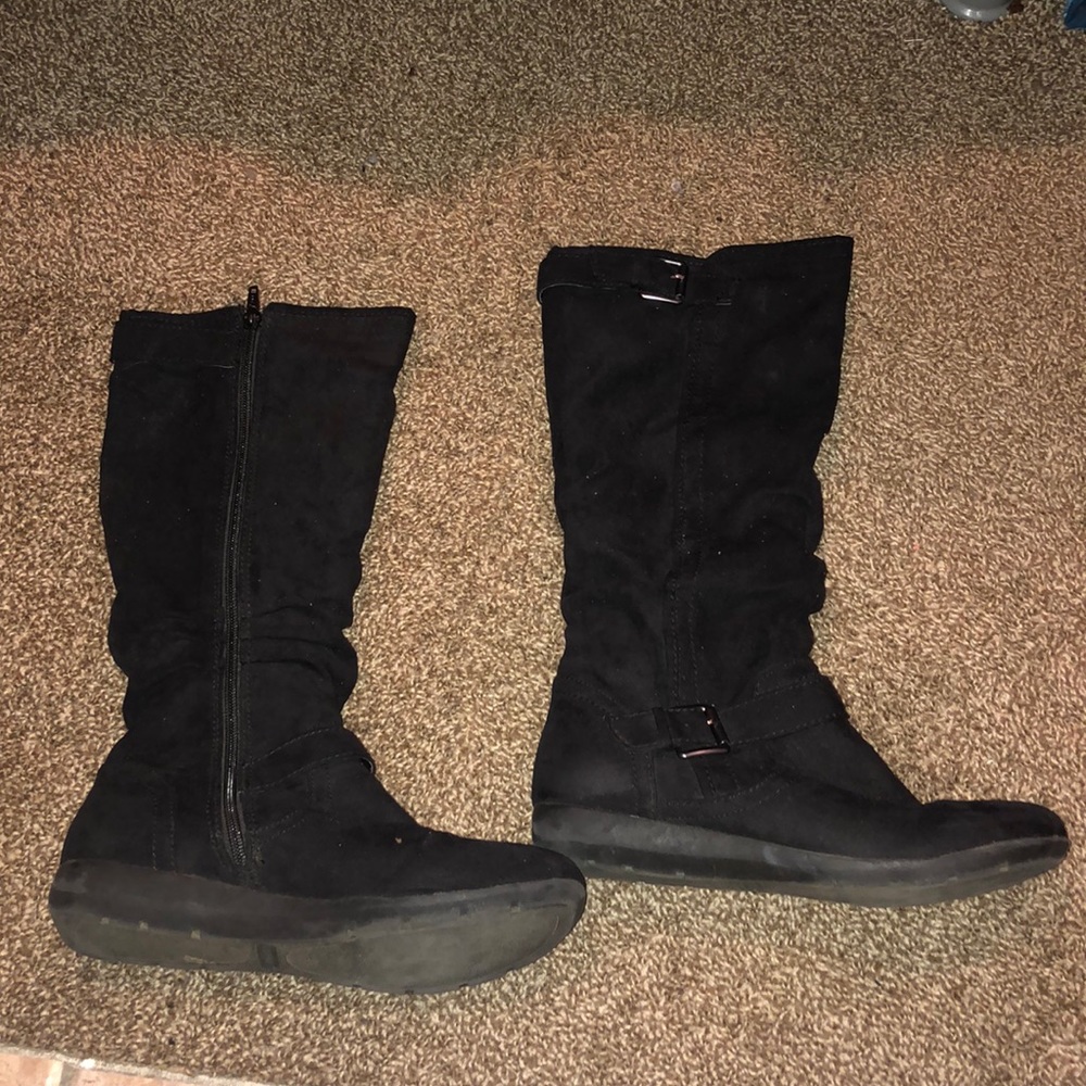 black knee high boots